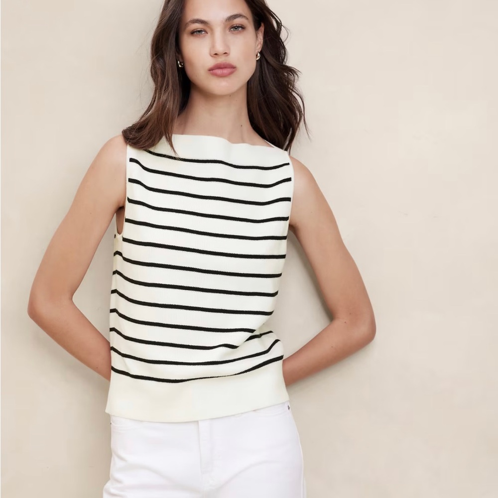 Striped boat-neck sleeveless sweater